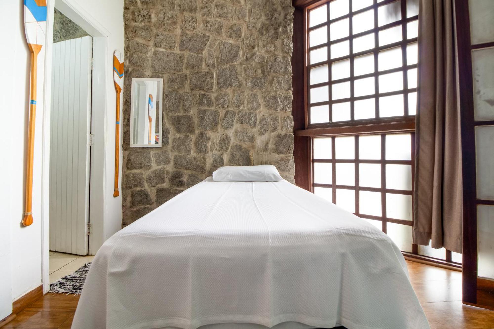 Velinn Pousada Guarubela Villa Vittoria إلهابيلا الغرفة الصورة