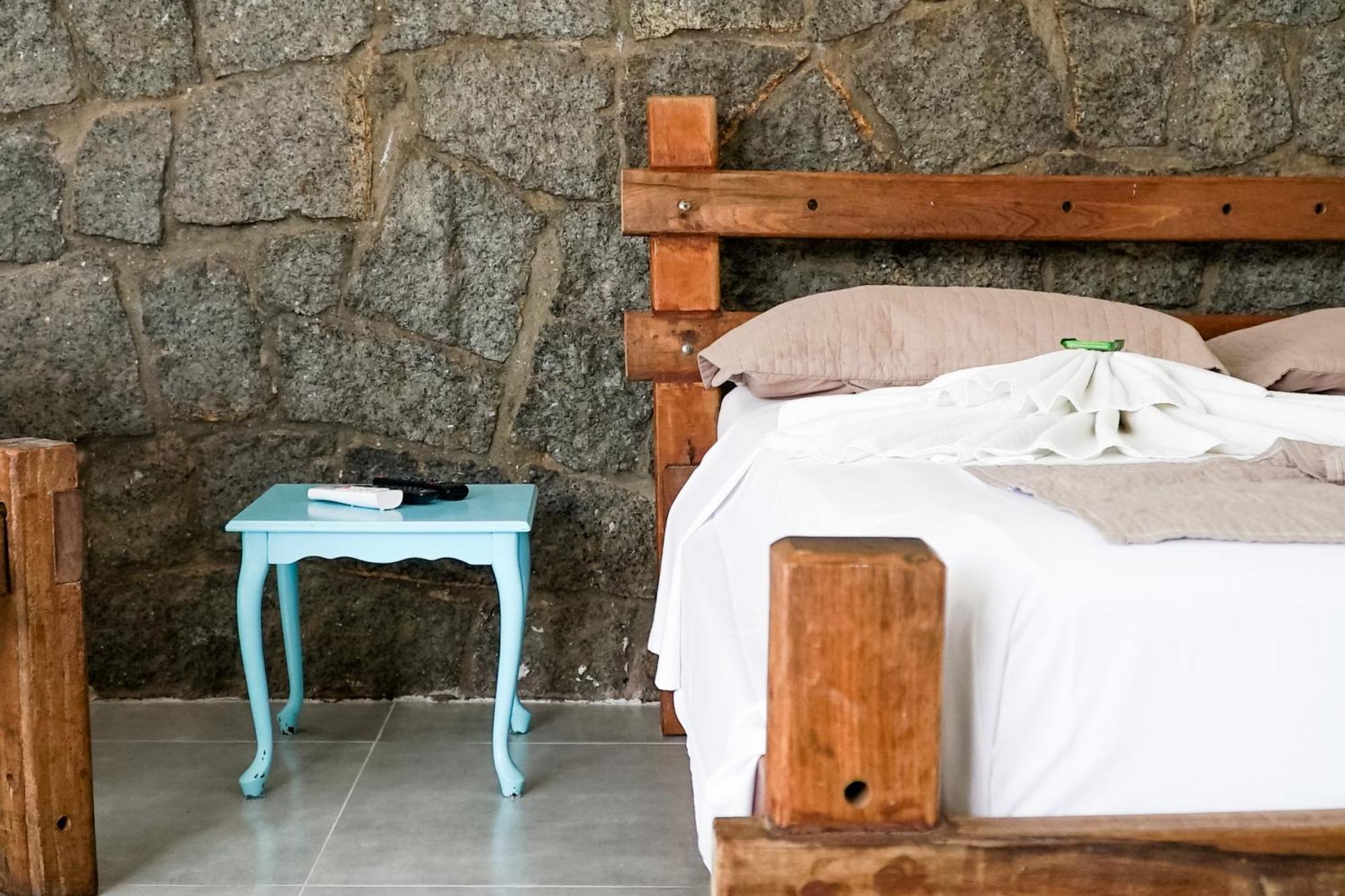 Velinn Pousada Guarubela Villa Vittoria إلهابيلا الغرفة الصورة